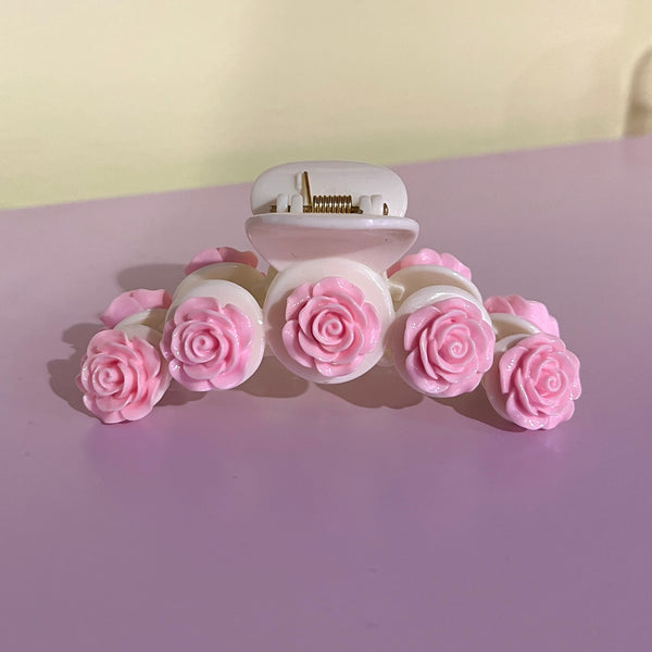 Hvid og lyserød rose hårklemme