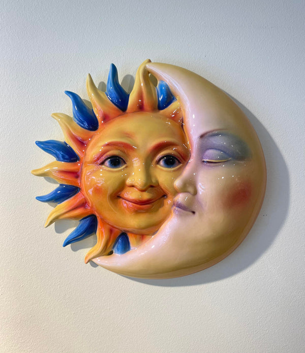 <tc>Large ceramic solar eclipse wall hanging</tc>
