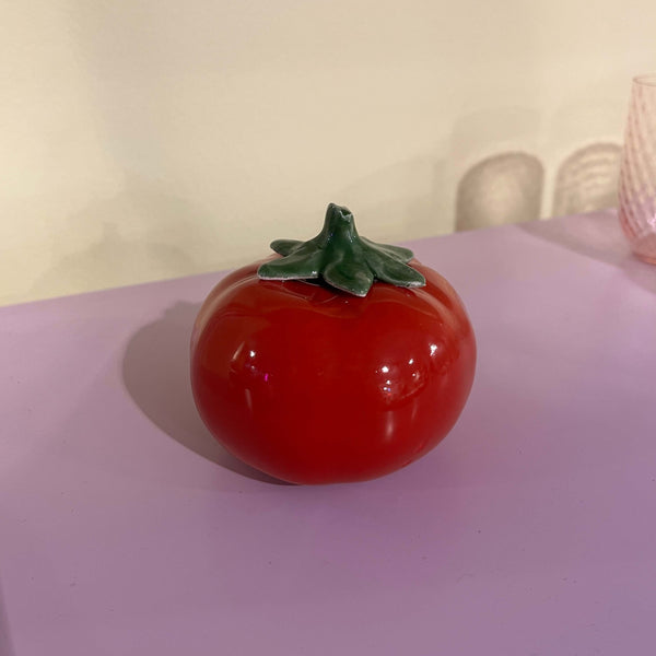 Tomato figure