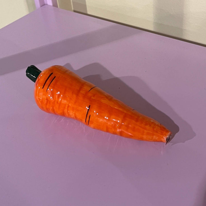 Carrot figure
