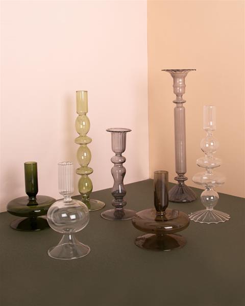 Olivengrøn lysestage i glas (7)